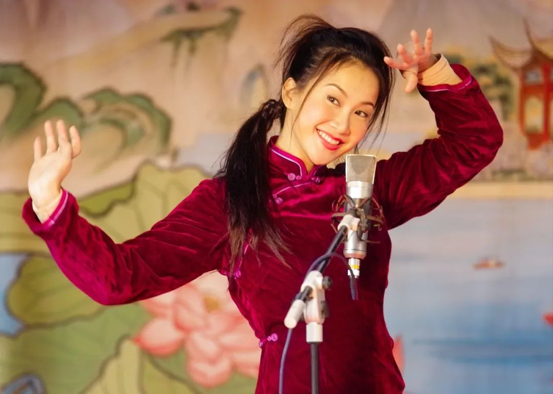《寶蓮燈》李玟寧靜合作的這部電影，曾經(jīng)重映10次，央視給出超高評價